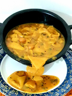 દાળ ઢોકળી (Dal Dhokli Recipe In Gujarati) રેસીપી મુખ્ય ફોટો