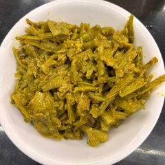 A picture of Gawar masala.