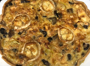 Foto principal de 96. Quiche de puerros y setas sin nata (principal pasta)