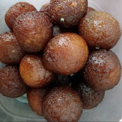A picture of Soya Gulab Jamuns.
