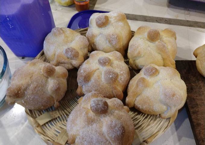 Pan de muerto Receta de Bonnie Maldonado - Cookpad