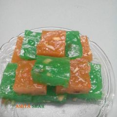 Bombay halwa / karachi halwa A picture of Bombay halwa / karachi halwa.