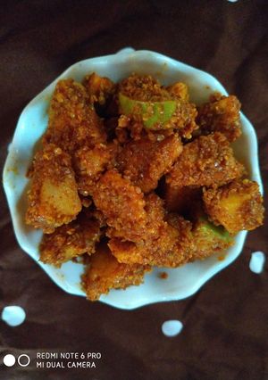 એપ્પલ અથાણું (Apple Pickle Recipe in Gujarati) રેસીપી મુખ્ય ફોટો