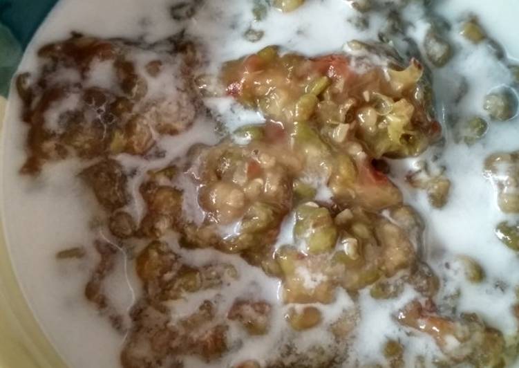 3. Bubur Kacang Hijau