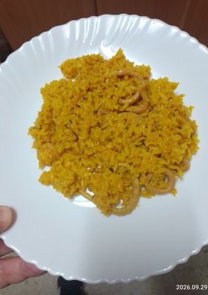 Foto principal de Arroz amarillo con calamares y gambas