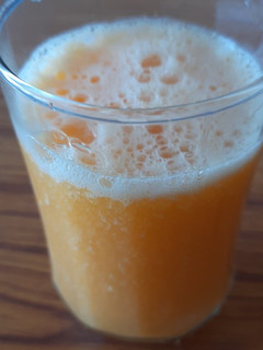 A picture of Papaya and orange smoothie.
