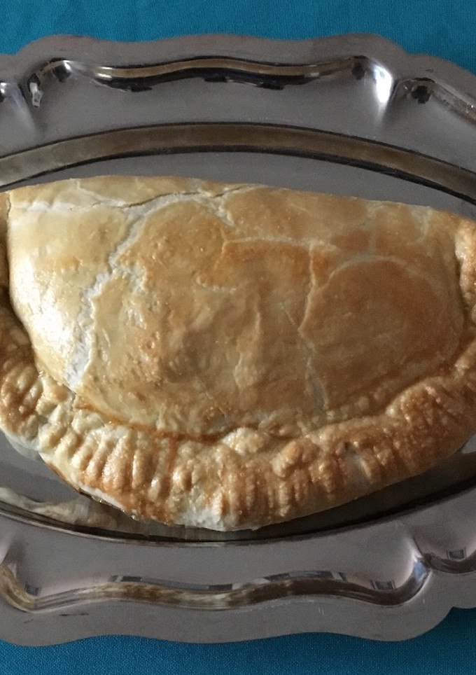 Una foto de Empanada gigante
