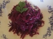 Una foto de repollo morado agridulce