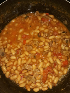 Una foto de Frijoles canarios a mi manera