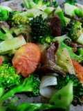 Bông cải xanh xào thịt bò