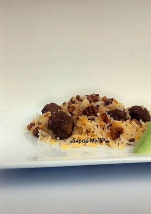 عکسی از دستور گردو پلو کردی