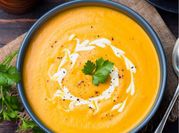 Une photo de butternut patate douce