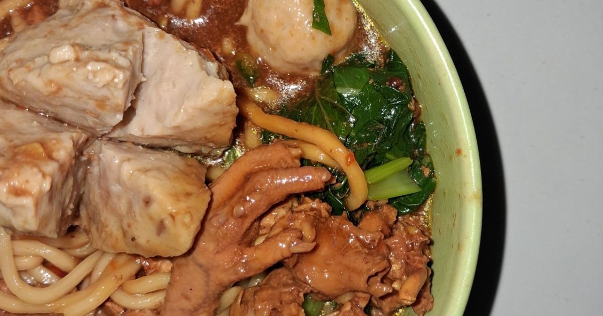 Mie ayam baso ala anak kos