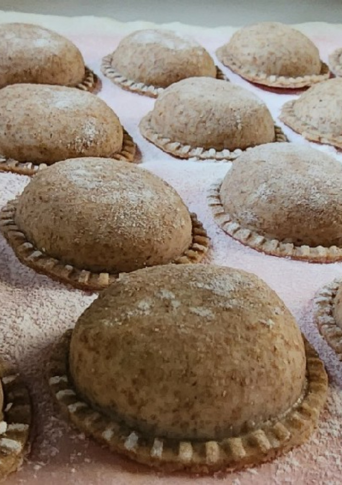 Una foto de Masa precocida integral para pastas rellenas ✨
