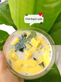 Hình của món Chè thạch xoài thơm ngậy.