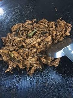 Foto resep Rendang ayam suwir [ Simple ]
