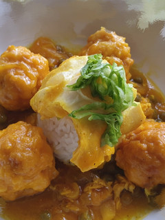 Una foto de Albóndigas de Sepia en salsa amarilla🦑🦑