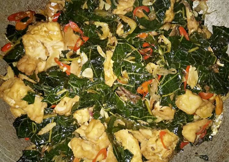 Oseng daun pepaya & tahu plempung