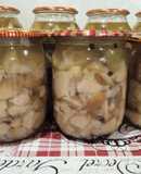 Мариновані білі грибочки