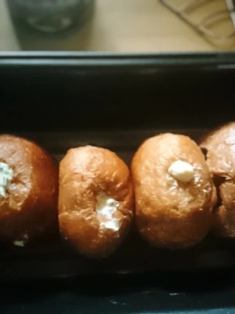 Recipe Chocolate Bomboloni WITH Buttercream Filling the Can Spoil the Tongue Really delicious