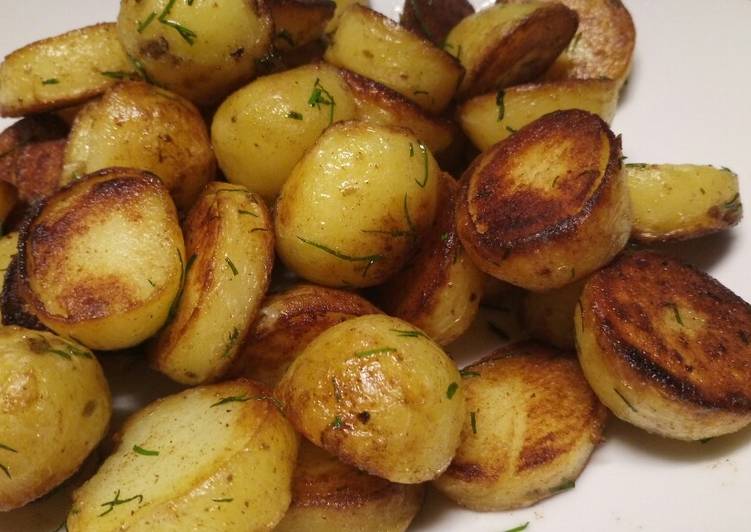 Simple Way to Prepare Any-night-of-the-week Fluffy&#39;s fried potatoes