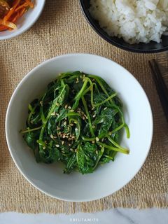Foto resep Sigeumchi Namul