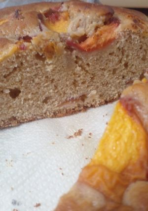 Una foto de Torta o budín de duraznos y pelones frescos - con aroma a hogar 😍