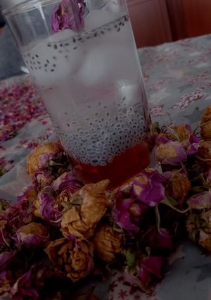 عکسی از دستور شربت گل محمدی