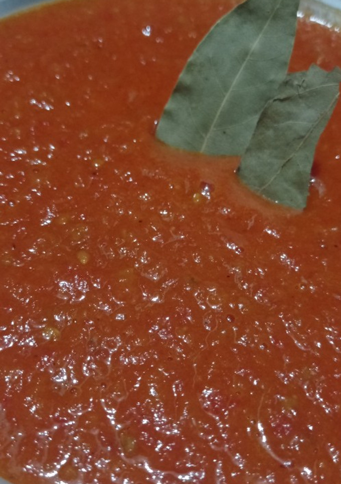 Una foto de Salsa de tomate casera 🍅