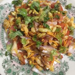 A picture of Kurkuri Bhel.