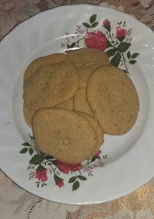 A picture of White milky cranchy cokies.