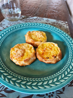 Una foto de Canastas o tartines de cebolla y queso 🧑🏽🍳