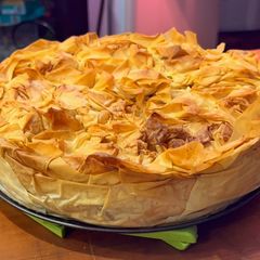 A picture of Butternut crunch pie.