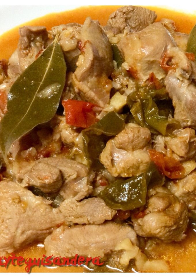 Una foto de Solomillo de pavo estofado todo en crudo