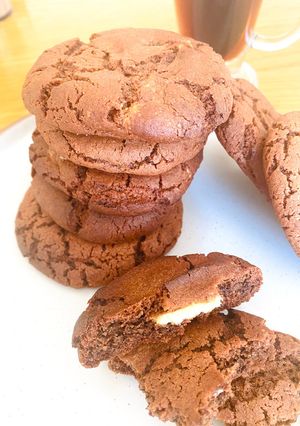 A picture of Double chocolate chip cookies.