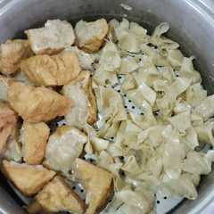 Tahu bakso dan siomay ayam irit bahan ala mama albirru রেসিপির প্রধান ছবি
