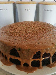A picture of 8min microwave chocolate cake.