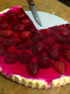 Una foto de Cheesecake de fresa sin horno
