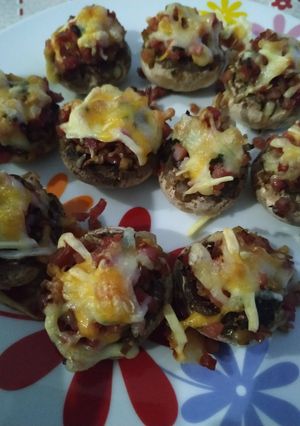 Una foto de Champiñones rellenos