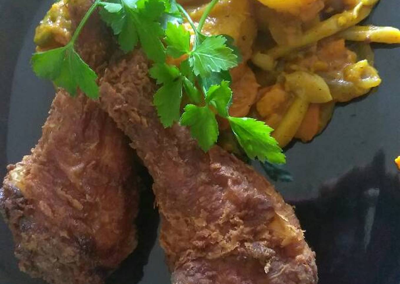 Pollo rostizado con papá dulce