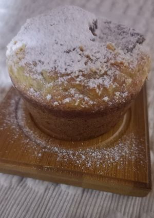 Una foto de Muffins de banana con coco y dulce de leche!