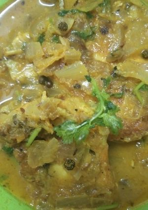 A picture of Pepper Rahu Fish Curry.