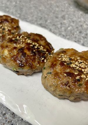 Hình của món Thịt viên kiểu Hàn Tteok-Galbi.