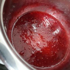 A picture of Raspberry Compote.