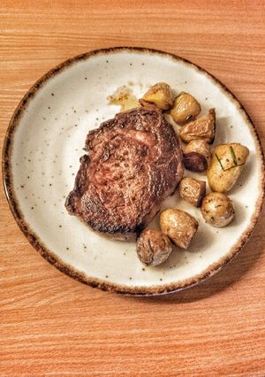Φωτογραφία της συνταγής Rib eye με γαλλικές πατάτες