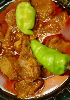 A picture of Khara masala gosht.