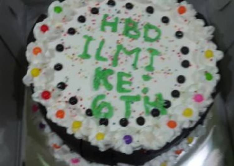 Cara Gampang Menyiapkan kue ulang tahun yang Enak Banget
