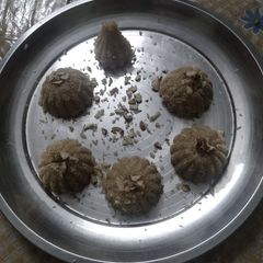 A picture of Coconut modak for ganpati bhog with no peservatives.