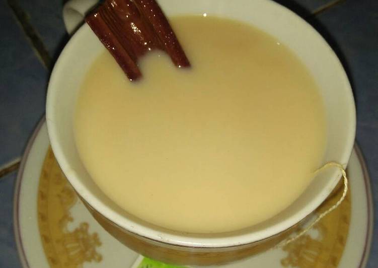 Langkah Mudah untuk Membuat Teh Susu Kayu Manis, Lezat Sekali