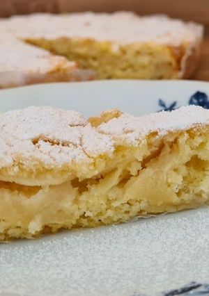 Glutén- és laktózmentes krémes almástorta recept fotója